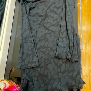 Sheer short cover up by Venus size small